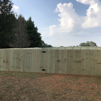 Underwood Fence - Fences & Gates Near Me - Flowery Branch, Georgia Underwood Fence - Fences & Gates Near Me - Flowery Branch, Georgia