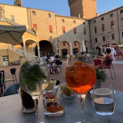 Ten Ferrara