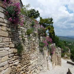 Commune de Gordes - Gordes - les remparts
