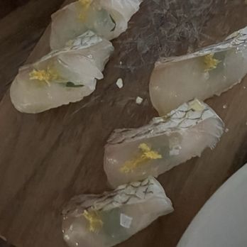 Uchi Austin - madai nigiri - Sushi Bars Near Me - Austin, Texas