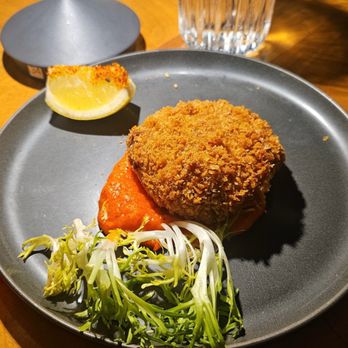 Deck. - Crab cake - Hawaiian Near Me - Honolulu, Hawaii