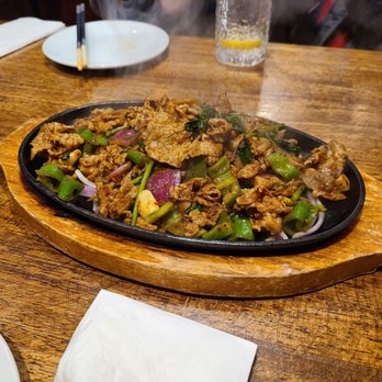 Jiang Nan - Cumin lamb sizzling platter - Chinese Near Me - Flushing, New York