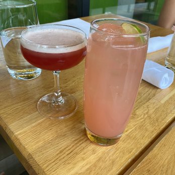 True Food Kitchen - Watermelon Mojito - Lime infused rum, watermelon, mint, lime. Honeydew Margarita- organic tequila, honeydew, lime - New American Near Me - Denver, Colorado True Food Kitchen - Watermelon Mojito - Lime infused rum, watermelon, mint, lime. Honeydew Margarita- organic tequila, honeydew, lime - New American Near Me - Denver, Colorado
