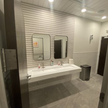 ADM Bathroom - Sink - Kitchen & Bath Near Me - Vernon, California