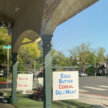 Meadowlark Dairy - Ice Cream & Frozen Yogurt Near Me - Pleasanton, California Meadowlark Dairy - Ice Cream & Frozen Yogurt Near Me - Pleasanton, California