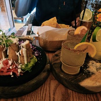 Hacienda Real - Mexican Near Me - Bolingbrook, Illinois