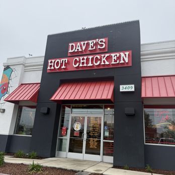 Dave's Hot Chicken - Chicken Shop Near Me - Sacramento, California Dave's Hot Chicken - Chicken Shop Near Me - Sacramento, California