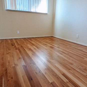 Logos Construction - Bedroom - General Contractors Near Me