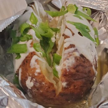Wagon Wheel BBQ - Baked potato - Barbeque Near Me - Mountain View, California