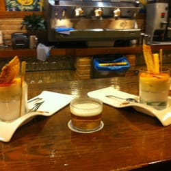 Francachela - Tapeando al norte de Madrid (oferta tapa creativa con corto de cerveza)