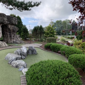 Oasis Restaurant - Mini Golf Near Me - Allentown, Pennsylvania