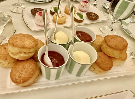 Claridges by null