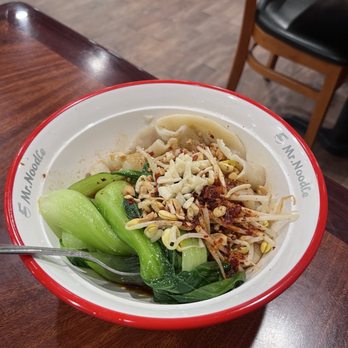 Mr Noodle - M10. 油泼面 Oil-Splashed Handmade Noodles - Noodles Near Me - Corona, California
