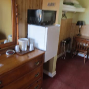 Oak Park Inn - fridge & microwave - Hotels Near Me - Waynesville, North Carolina Oak Park Inn - fridge & microwave - Hotels Near Me - Waynesville, North Carolina