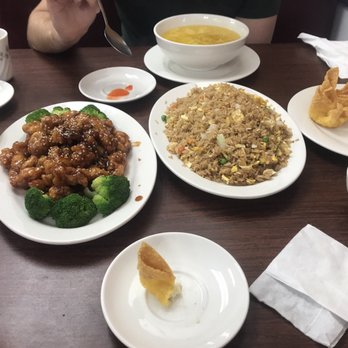 Panda Chinese Restaurant - Sesame chicken with broccoli and egg fried rice - Chinese Near Me - Sturtevant, Wisconsin