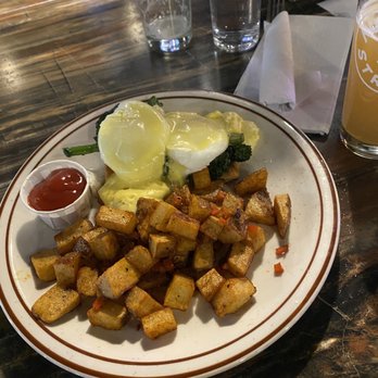 CBG Bar & Grill - Eggs Benny - American Near Me - Portland, Maine