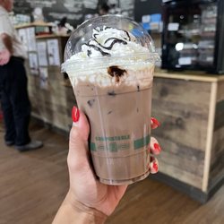 Paddymelon Gifts, Espresso & Eatery - Iced mocha