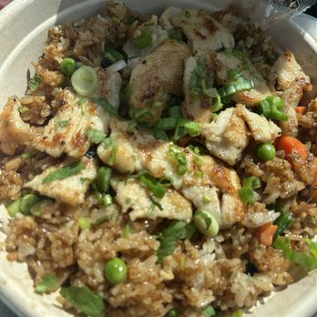 Tea+poké - Hibachi Style Chicken Breast Fried Rice - Bubble Tea Near Me - Munster, Indiana Tea+poké - Hibachi Style Chicken Breast Fried Rice - Bubble Tea Near Me - Munster, Indiana
