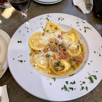 Il Farro - Ravioli - Italian Near Me - Newport Beach, California Il Farro - Ravioli - Italian Near Me - Newport Beach, California