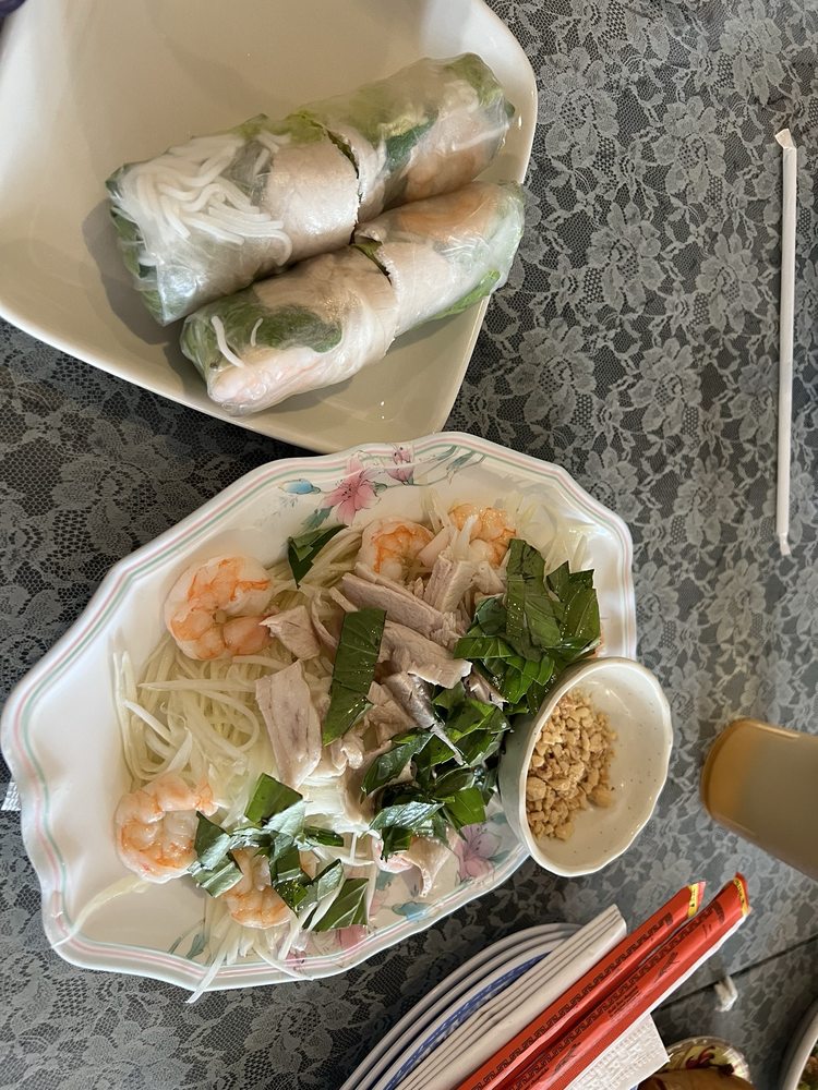 Huong Vietnamese Restaurant Huong Vietnamese Restaurant