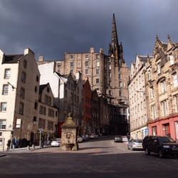 The Grassmarket Hotel - View of the hotel to the left!