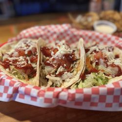 Kelly's Little Nipper - Brisket Tacos