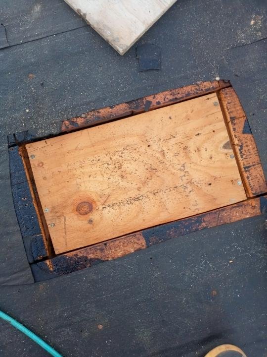 Slide of Jorge O&G Roofing and Construction