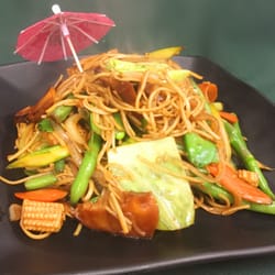 Eden Nimo Motel - Vegetable Fried Noodle