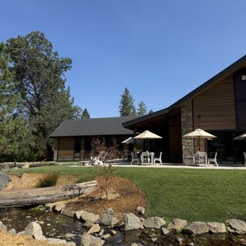 Firefall Ranch Yosemite - View of restaurant - Hotels Near Me - Groveland, California