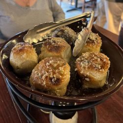 Anthony's Coal Fired Pizza & Wings - Garlic Knots