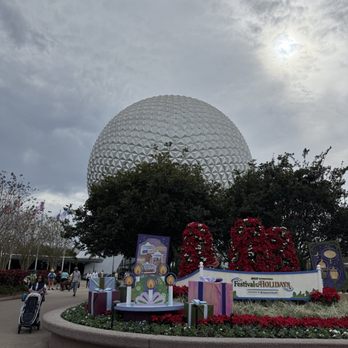 EPCOT - Amusement Parks Near Me - Lake Buena Vista, Florida EPCOT - Amusement Parks Near Me - Lake Buena Vista, Florida