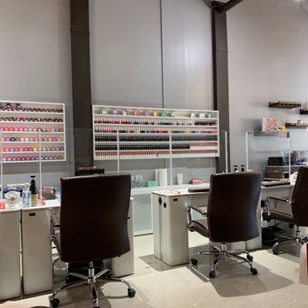 The One Nail Bar - Very clean Covid safe nail bar - Nail Salons Near Me - Silver Spring, Maryland