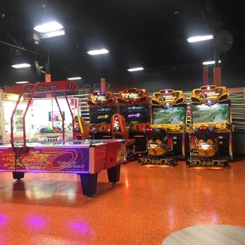 Sky Zone Trampoline Park - Trampoline Parks Near Me - Daytona Beach, Florida Sky Zone Trampoline Park - Trampoline Parks Near Me - Daytona Beach, Florida