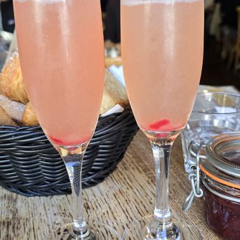La Note - Raspberry mimosas - French Near Me - Berkeley, California
