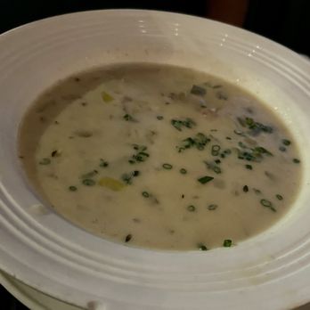 The Queensboro - Clam chowder - Gastropubs Near Me - Jackson Heights, New York