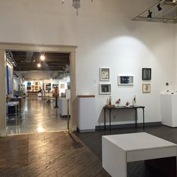 Kore Gallery - Huge beautiful space inside