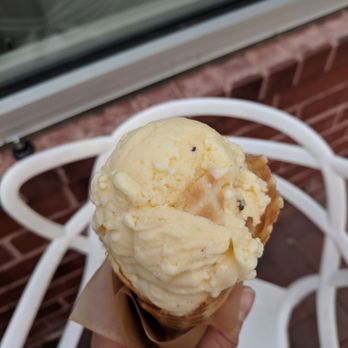 Sweet Action - Tropical Toffee ice cream - Ice Cream & Frozen Yogurt Near Me - Denver, Colorado