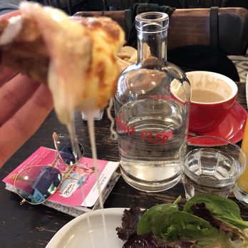 Le Petit Cler - Bistros Near Me - Paris, 75 Le Petit Cler - Bistros Near Me - Paris, 75