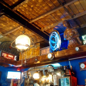 Poseidon - Dive Bars Near Me - San Telmo, C