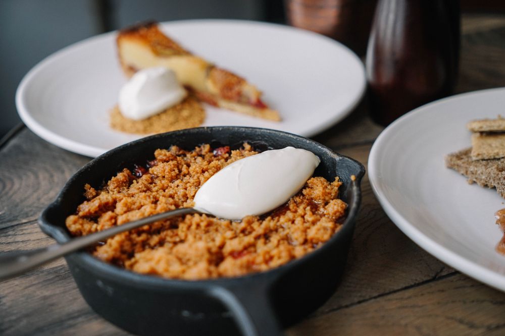 KITE AT THE RED HART 12 Photos 2829 Bucklersbury, Hitchin