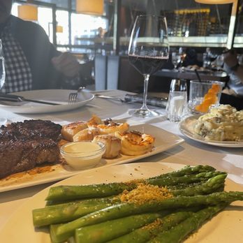 Del Frisco's Double Eagle Steakhouse - Steakhouses Near Me - Washington, DC, District of Columbia