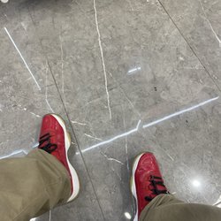 Shoe Palace - Me just sitting down waiting for service