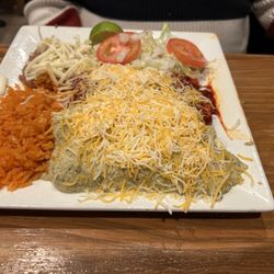 El Diamante Restaurant - Comb enchiladas