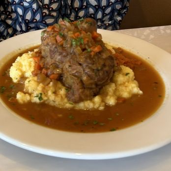 Ristorante Due Rose - Osso Bucco di Maiale, (veal shank on polenta) - Italian Near Me - Pinole, California Ristorante Due Rose - Osso Bucco di Maiale, (veal shank on polenta) - Italian Near Me - Pinole, California
