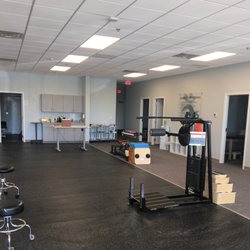 Hulst Jepsen Physical Therapy - Gym equipment