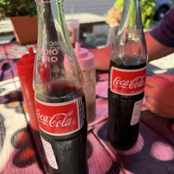La Chingona Taqueria - Mexican style coke-hits the spot every time - Food Trucks Near Me - Bellevue, Washington La Chingona Taqueria - Mexican style coke-hits the spot every time - Food Trucks Near Me - Bellevue, Washington