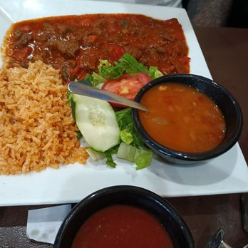 Los Rancheros Mexican Restaurant - Lunch plate - Bars Near Me - Dallas, Texas