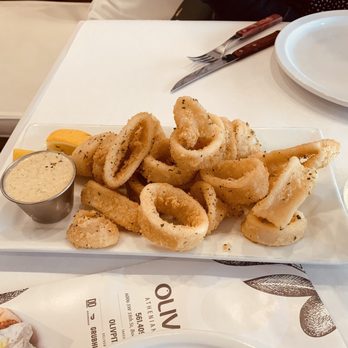 Oliv Pit - Fried Calamari - Greek Near Me - Boca Raton, Florida Oliv Pit - Fried Calamari - Greek Near Me - Boca Raton, Florida