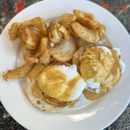 Eggs Benedict