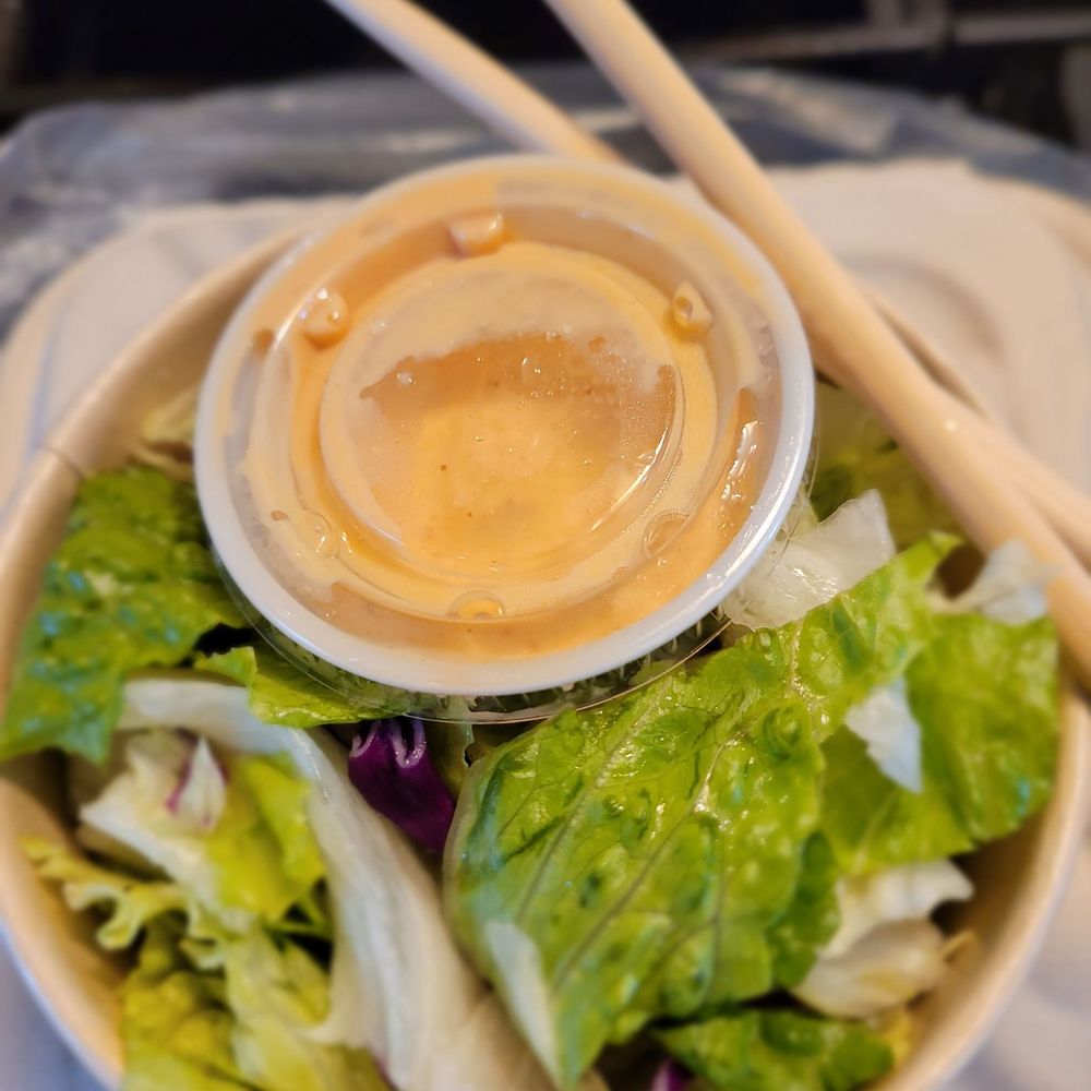 Ray's Café - @Ray's Cafe Lunch pick-up 10/14/2022. So cute their "tossed Salad" looks,I'll eat that first. I luv Salads! Much Mahalo Hubby David & Felix! - American Near Me - Honolulu, Hawaii Ray's Café - @Ray's Cafe Lunch pick-up 10/14/2022. So cute their "tossed Salad" looks,I'll eat that first. I luv Salads! Much Mahalo Hubby David & Felix! - American Near Me - Honolulu, Hawaii